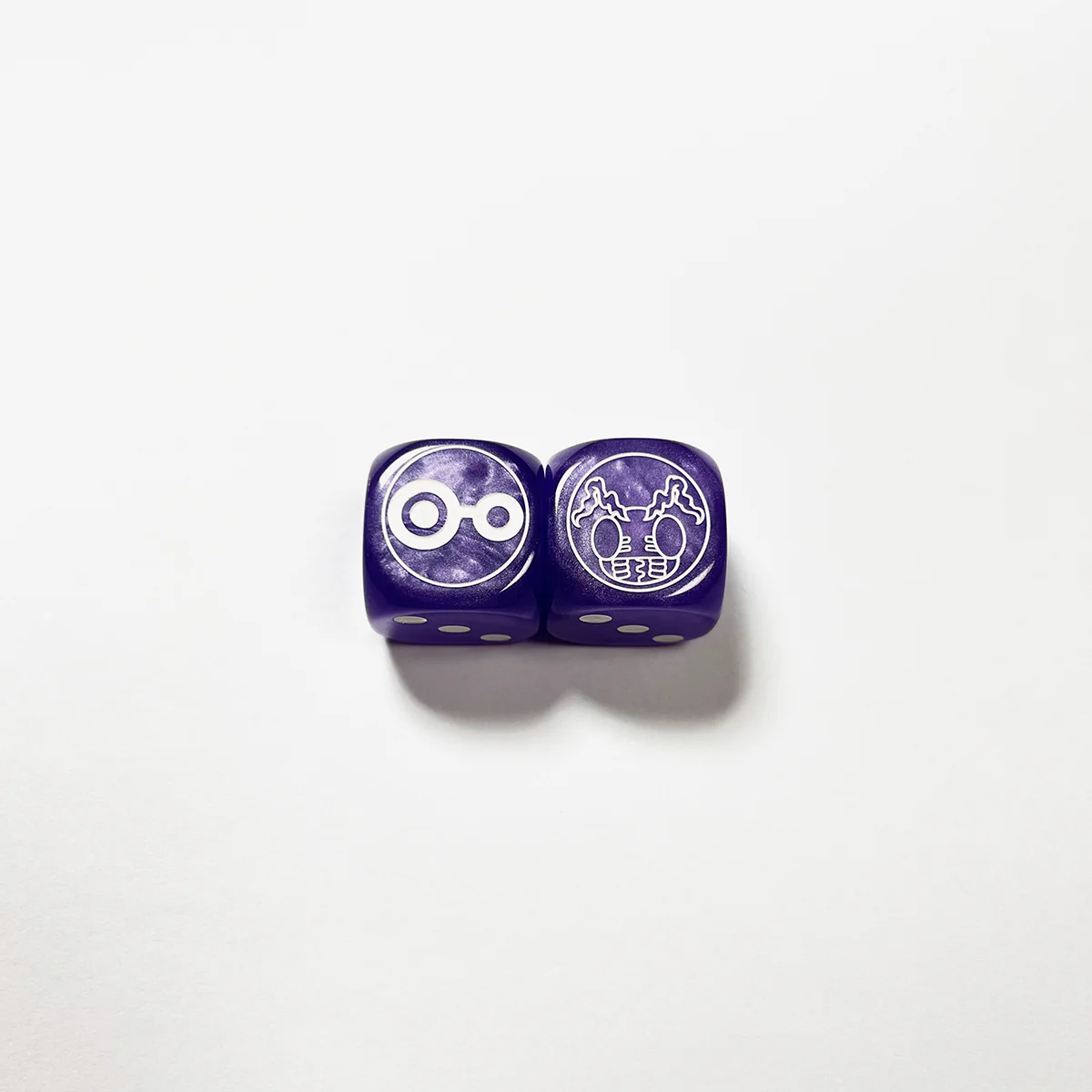 Adventure Crest 20mm Colored Dice - Image 8