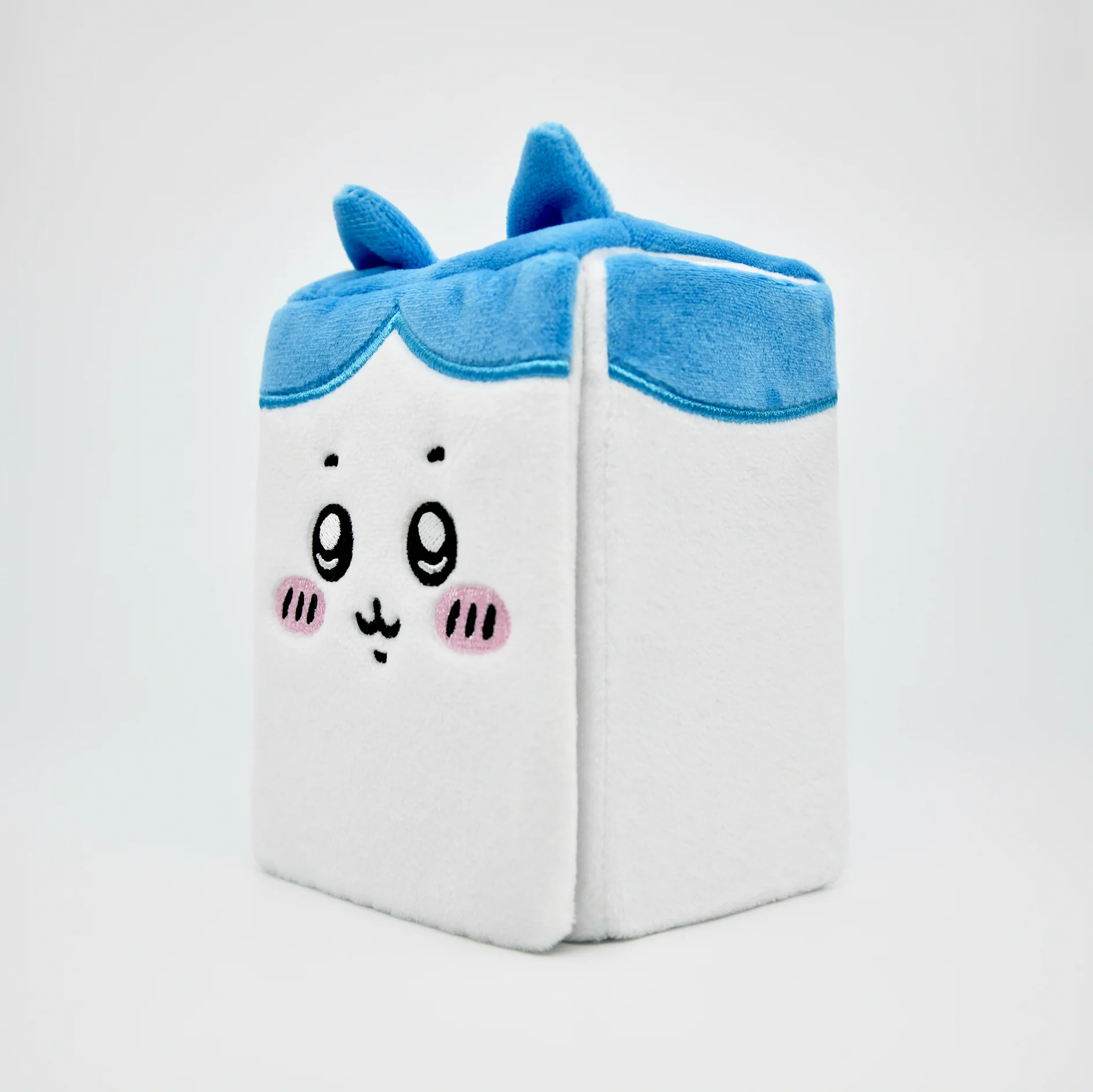 Hachiware Plushie Deck Box [Limited Quantities In-Stock] - Image 3