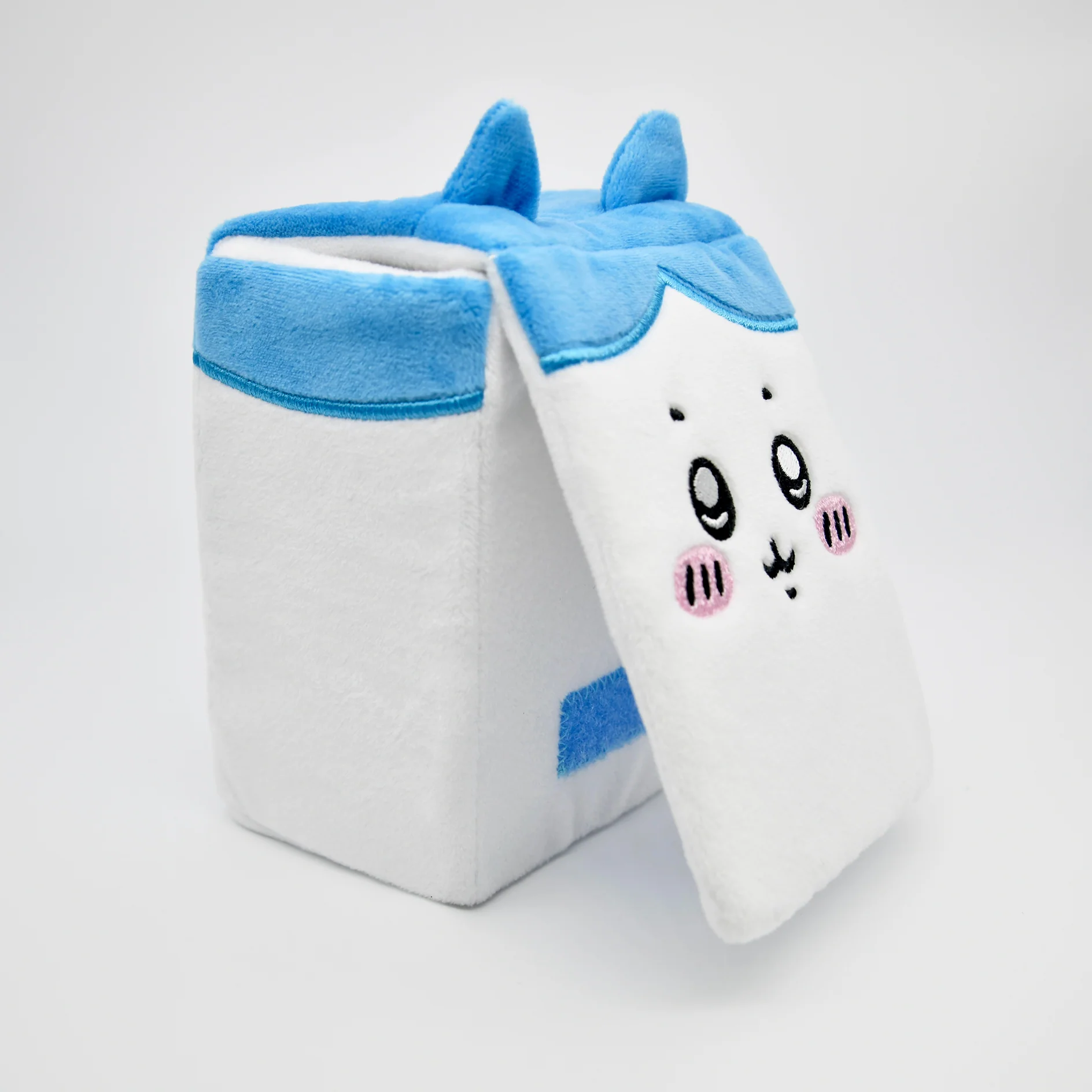 Hachiware Plushie Deck Box [Limited Quantities In-Stock] - Image 4
