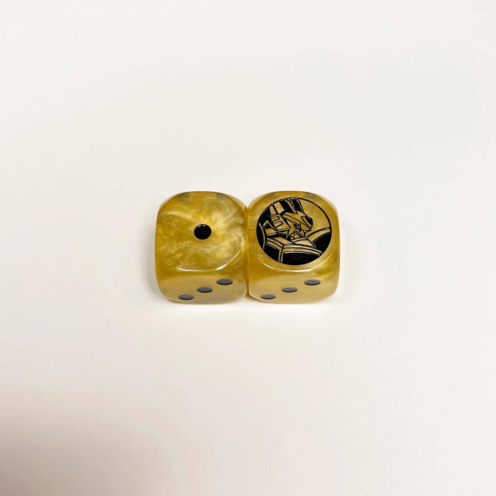 Knights & Friends 20mm Colored Dice - Image 3