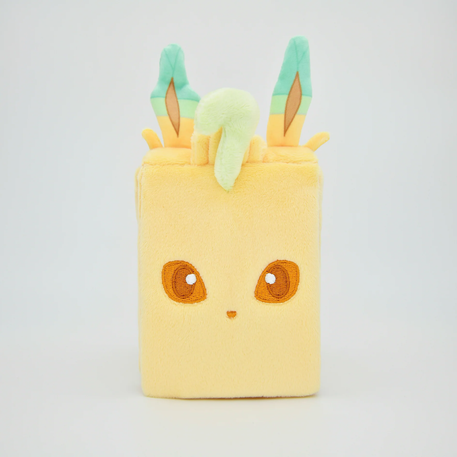 Leafeon Plushie Deck Box [Limited Quantities in Stock]