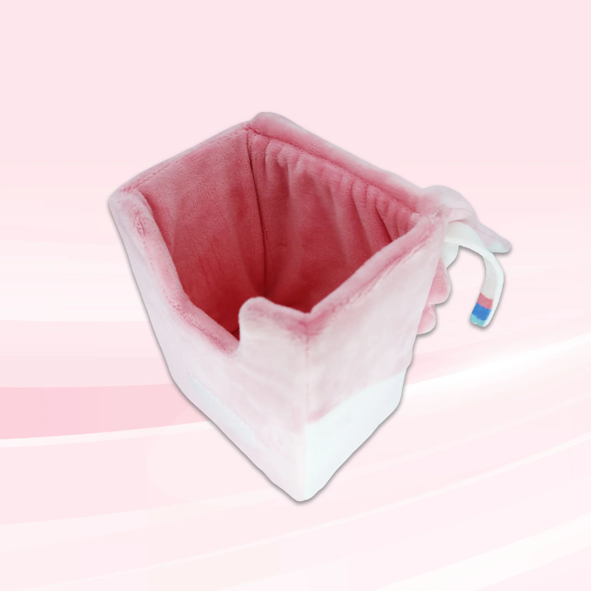 Sylveon Plushie Deck Box [Limited Quantities in Stock] - Image 5